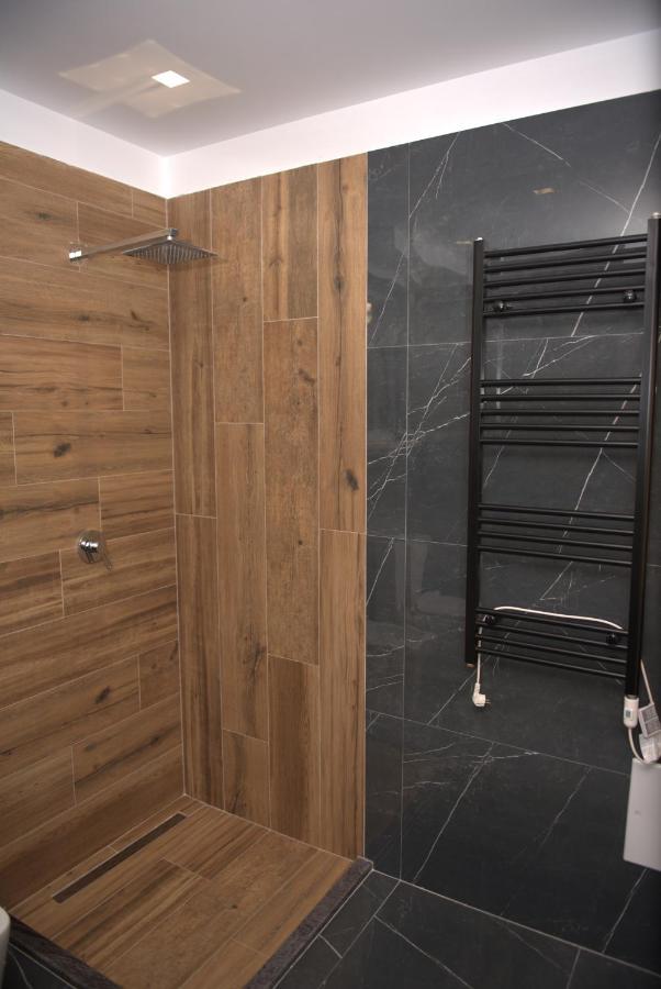 Hotel Monopol Peshkopi Hotell 4*