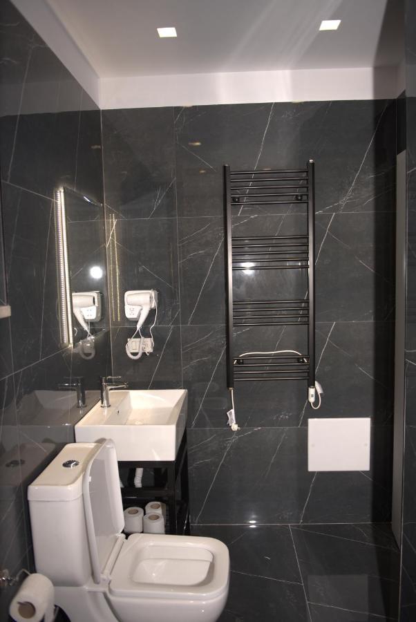 Hotel Monopol Peshkopi 4*