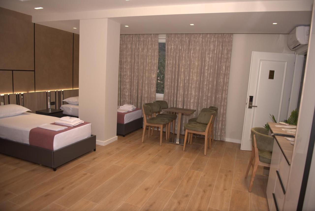 Hotel Monopol Peshkopi Hotell