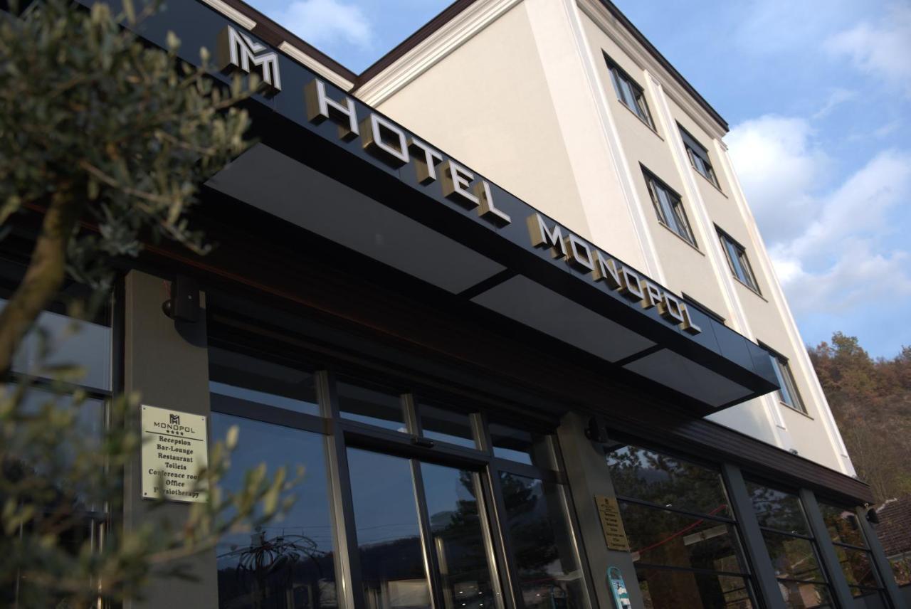 Hotel Monopol Peshkopi Hotell