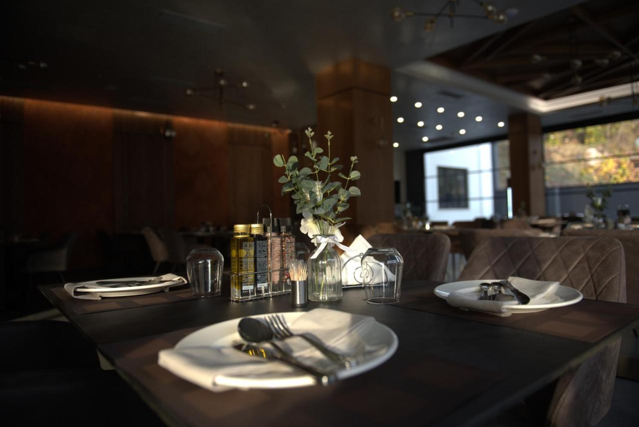 Hotel Monopol Peshkopi 4*